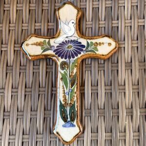 Talavera Scalloped Cross Mexican Pottery Folk Art Hand Painted 8in Tall x 5.5in